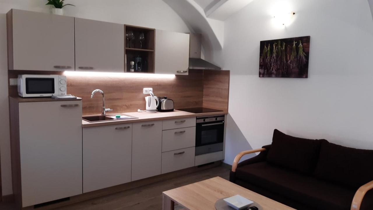 Martinuv Dvur Appartement Plzeň Buitenkant foto