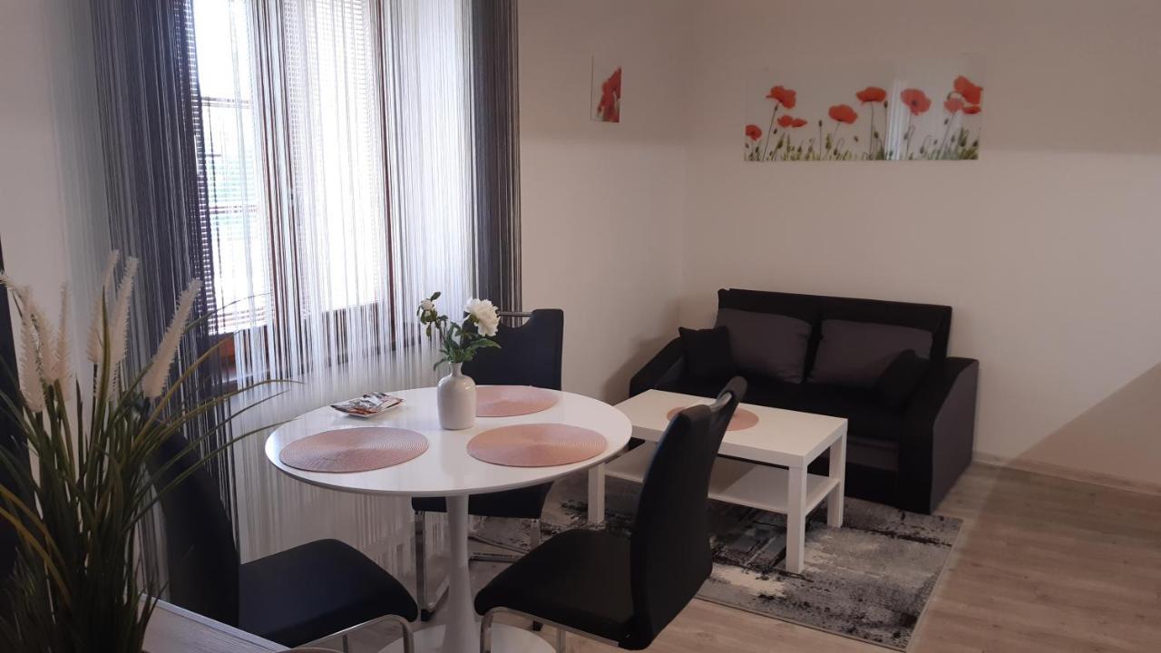 Martinuv Dvur Appartement Plzeň Buitenkant foto